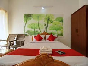 A Ooty Honey Huts - Image 2