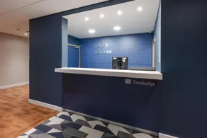 Travelodge Caernarfon - Image 2