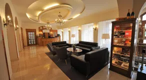 Hotel Prince de Ligne - Image 4