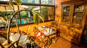 LOGIS HOTEL L' Auberge d'Uzes - Image 5
