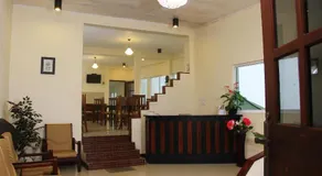 Blackwood Hotel - Image 3
