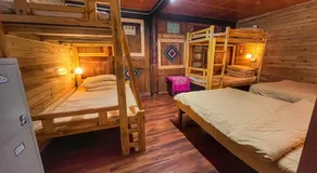 Tavern Hostel仁和客栈 - Image 2