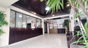 Jaroonwej Bangsaen - Image 2