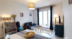 Balcons de Renoir Residence Parking & Pool - Image 2