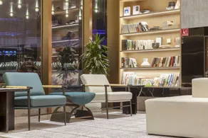 Atour Hotel Ningbo Zhenhai New City - Image 3
