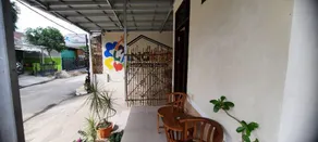 Langkar Guest House Syariah Mitra RedDoorz - Image 5