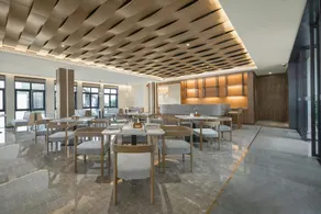 Jiaxing Luxihui Kaiyuan Grand House Hotel - Image 4