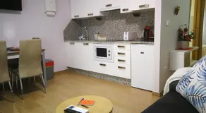 Apartamentos Playa Compostela - Image 4