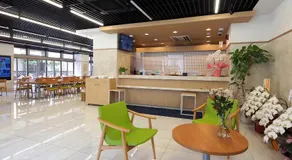 Toyoko Inn Iseshi Eki - Image 3