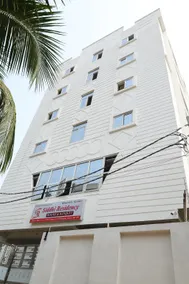Hotel Siddhi Residency 200 meter from Aiims - Image 4
