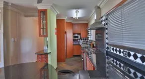 604@Amanzi 2-bedroom holiday apartment by the sea - Image 4