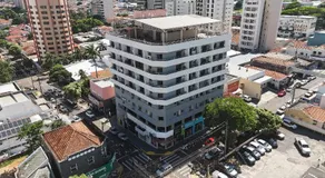 Quitinete Moderna Varanda, Vista Urbana Centro - Image 5