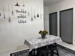 Cempaka Hijau Homestay - FREE Wifi - 3 Bedrooms - Image 2