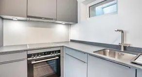 Completely renovated, furnished studio with plenty of comfort - Image 4