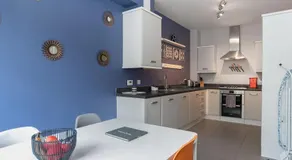 Ashland House - Image 2