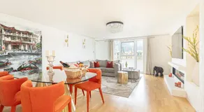 The View Greenwich - Luxury River Thames Apartment - Image 4