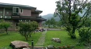 Seasons Inn - Image 5