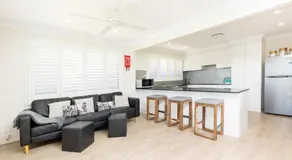 13 Cavill Avenue - Image 2