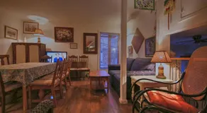 Vieille Maison Rustique Espace Intéressant - Image 2