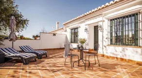 Casa Maurus by Rosas Cantares - Image 4