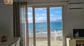 Bella Mare Luxury Apartments - Image 3
