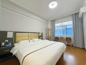 Yining Hotel (Jinhai Branch) - Image 2