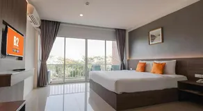 B2 Resort Boutique and Budget Hotel - Image 2