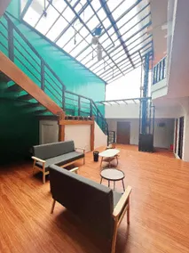 Cozy Coron Inn - Image 1