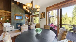 Luxe Northstar Hot-Tub Bunk Room - Image 5