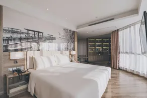 Atour Hotel (Suzhou Wujiang) - Image 2