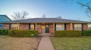 Luxury 4BR OKC Retreat w Hot Tub & Pool Table - Image 4