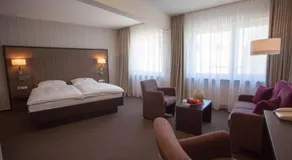 Hotel Kaiserhof - Image 2