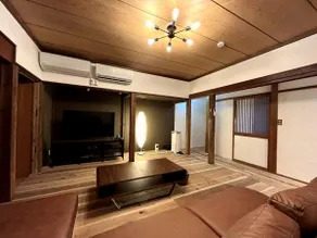 CalmbaseRIVER Traditional House Rental with Fishing from the Window. 2-minute Walk to Toda Bay - Image 2
