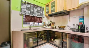 3 scenic air cond bedrooms, near Bandar Rawang - Image 4