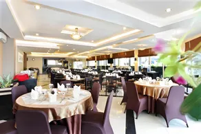 Grage Jogja Hotel - Image 2