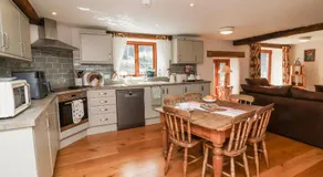 Lane End - Image 3