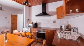 Chill House - Image 5