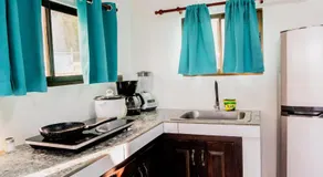 Oceans Breeze Apartment and Rooms - Image 5
