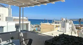 Connie's Sea Side Apartment 2B - Image 5
