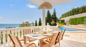 Exclusive Villa With Panoramic Sea Views - Image 4