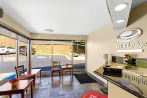 Brentwood inn & Suites - Lynchburg - Image 4