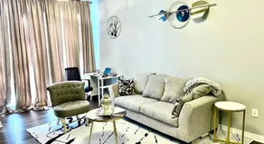 Beautiful Uptown Adventure Apartment - Image 3