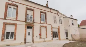Mon Rêve - By BEST KEYS - Loft Cosy & Charme Authentique - Poutres Apparentes - Centre Ville - Netflix & WiFi Fibre - Smart TV - Machine à Café Nespresso - Check-in Autonome - Parking Facile & Gratuit - Image 5