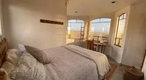 Master Hexagon Bedroom 180 Ocean View - Image 2