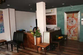 Arcadia Maephim Serviced Apartments - Image 3
