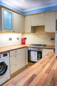 West Apartment - Image 5