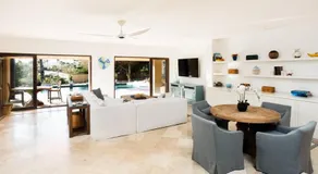 LA ROCA 8 min WALKING DISTANCE TO THE BEACH - Image 3