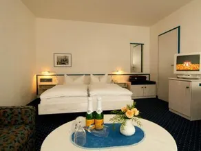 Hotel Seebrücke - Image 4