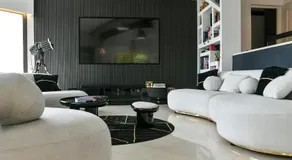 Superbe villa avec piscine intérieure, sauna, jacuzzi et salle de sport - Image 3