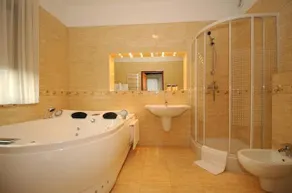 Hotel Salamandra - Image 2